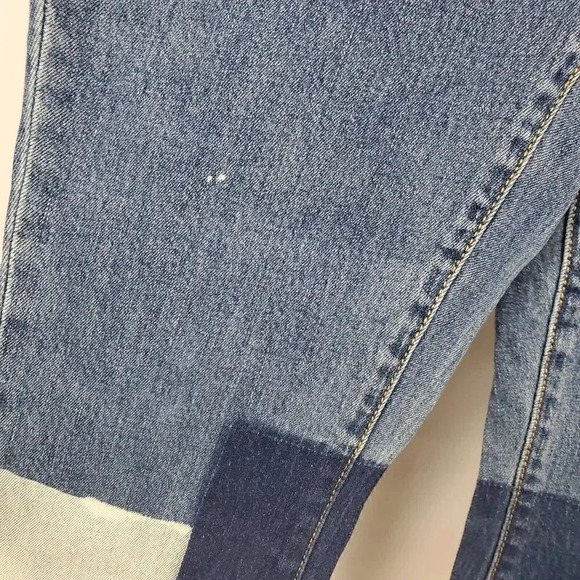 Women's UNIVERSAL THREAD Jeans Patchwork Straight Mid Rise SZ 6/28R Med Ligh Raw - Picture 4 of 12